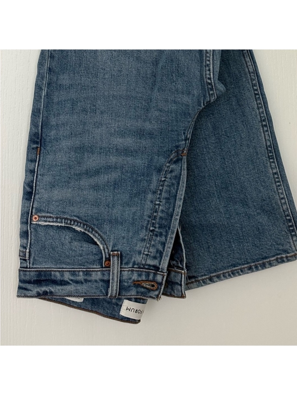 Denim Forum ARLO Medium Blue High-Rise Straight Jeans
